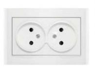 Розетка 2-м СП Бриллиант 16А IP20 без заземл. защ. шторки бел. UNIVersal 7947526 Розетка 2-м СП Бриллиант 16А IP20 без заземл. защ. шторки бел. UNIVersal 7947526
