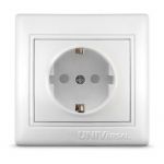 Розетка 1-м СП Севиль 16А IP32 с заземл. защ. шторки бел. UNIVersal С0049 Розетка 1-м СП Севиль 16А IP32 с заземл. защ. шторки бел. UNIVersal С0049
