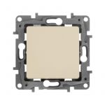 Переключатель перекрестный 1-кл. СП Etika 10А IP20 250В 10AX винтов. клеммы механизм сл. кость Leg 672309 Переключатель перекрестный 1-кл. СП Etika 10А IP20 250В 10AX винтов. клеммы механизм сл. кость Leg 672309