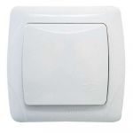 Розетка 1-м СП Маргарита 16А IP20 с заземл. с крышкой бел. UNIVersal М0029 Розетка 1-м СП Маргарита 16А IP20 с заземл. с крышкой бел. UNIVersal М0029