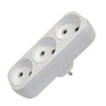 Разветвитель 3 гнезда без заземл. плоский 10А UNIVersal А203 Разветвитель 3 гнезда без заземл. плоский 10А UNIVersal А203