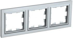 Рамка 3-м BRITE РУ-3-БрА алюм. IEK BR-M32-K47 Рамка 3-м BRITE РУ-3-БрА алюм. IEK BR-M32-K47